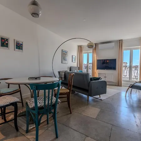Apartment T4 En Plein Coeur De Montpellier
